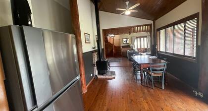 Delightful Farm Property With Lakes Nearby and 20 Minutes to Seal Rocks