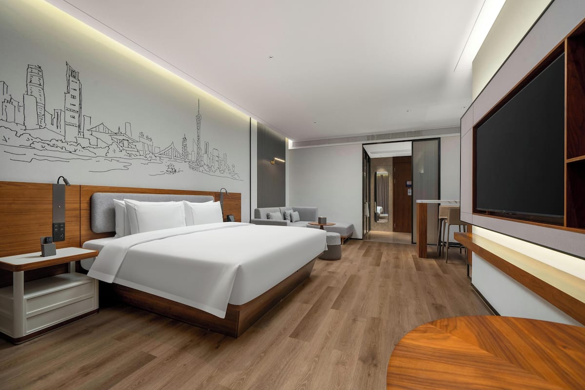 Executive Grand King