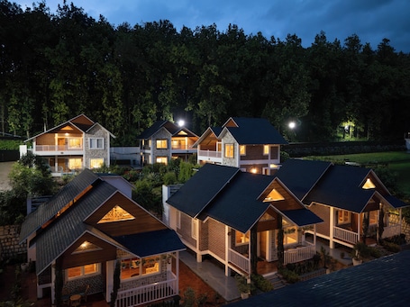 Front of property - evening/night