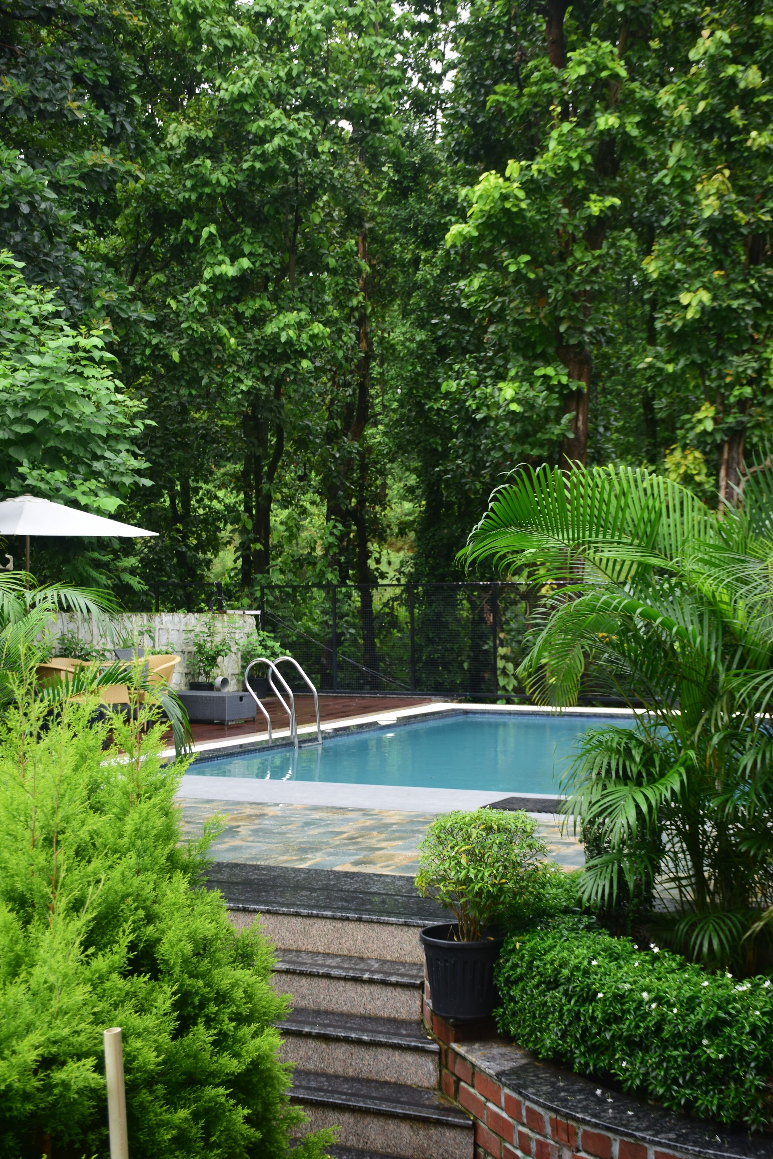 Kolam renang outdoor