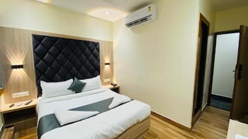 Double Room | Desk, free WiFi