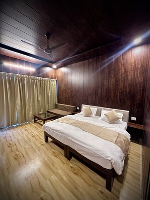Kamar Deluks | Wi-Fi gratis