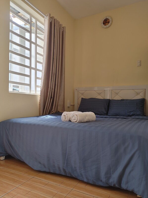 Deluxe Room, Balcony, City View