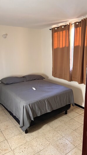 2 habitaciones, wifi y ropa de cama 