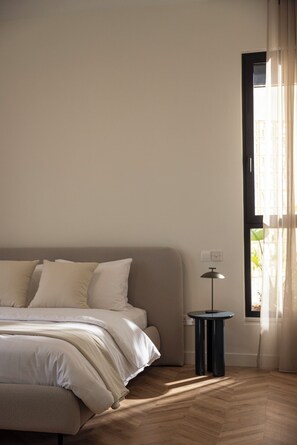 2 chambres, fer et planche à repasser, Wi-Fi, literie fournie
