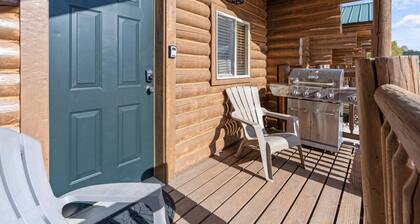 #4 Bear Lake Cabin! Newly Remodeled! AC! Sleeps 4!