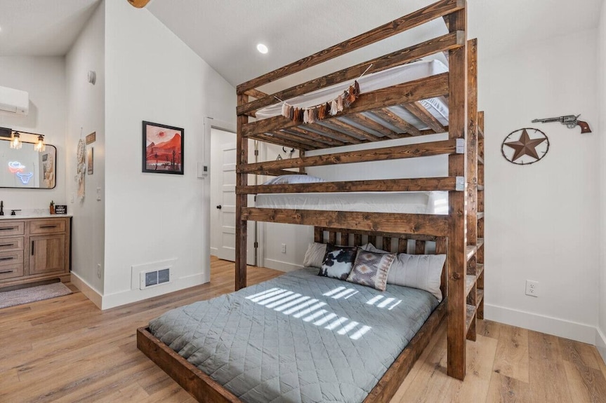 #3 Wild West Mini Cabin W/ Ac, Fire Pit & Bbq! - Idaho