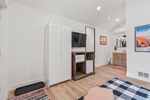 1 makuuhuone, ilmainen Wi-Fi, vuodevaatteet