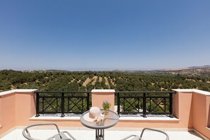 Property grounds - Marina Villa a nature inspiring retreat, Villa (Rethymno)