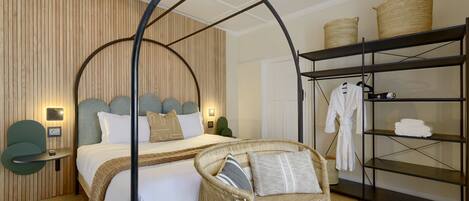 Bügeleisen/Bügelbrett, kostenloses WLAN