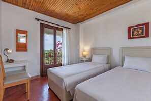 3 quartos, ferros/tábuas de passar roupa, Wi-Fi de cortesia