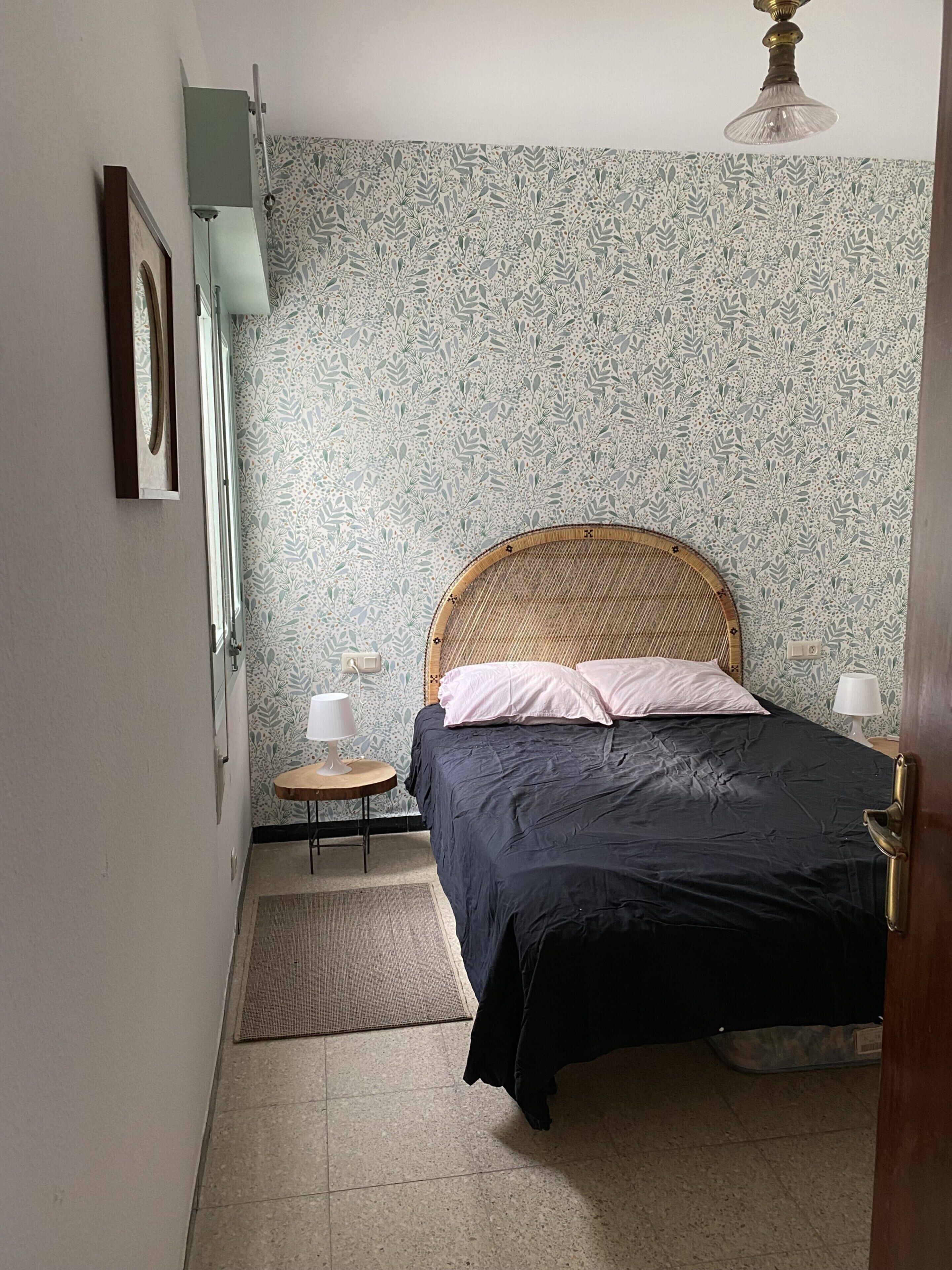 Apartamento | 4 dormitorios y tabla de planchar con plancha