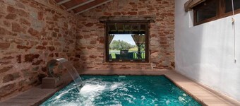 Casa del Labrador With Spa and Shared Pool for 14