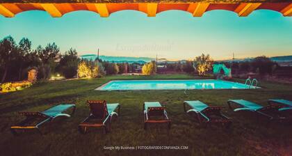 Casa del Labrador With Spa and Shared Pool for 14
