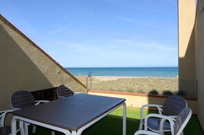 Apartment | Outdoor dining - Apartment in Pals Near Sand Beach (Pals)