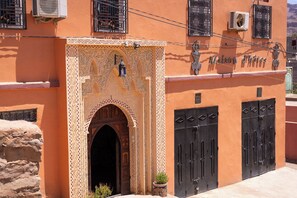 Extérieur