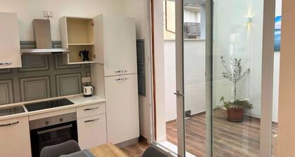 Tombarolo three-room apartment 150 m from the sea
