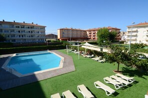 Apartment | Pool - Apartment in Estartit Near L'estartit Beach (Torroella de Montgrí)