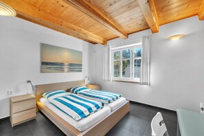 Villa | 5 bedrooms - Villa in Mlade Buky Near Giant Mountains (Rudník)