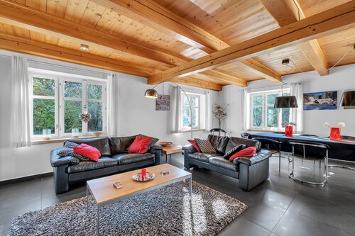 Villa in Mlade Buky Near Giant Mountains