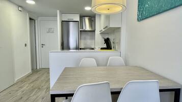 Apartment | Dining
