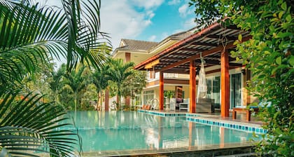 Farinda Resort & Pool Villa