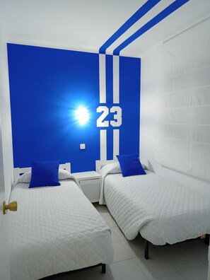 2 bedrooms, iron/ironing board - Apartment in Spain Near Beach & Pool (L'Escala)