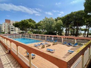 Apartment | Exterior - Apartment in L'estartit Near Sandy Beach (Torroella de Montgrí)