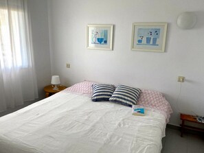 Apartment | 1 bedroom, iron/ironing board - Beachfront Apartment in Griells With Pool (Torroella de Montgrí)