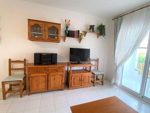 Apartment | Living room