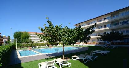 Apartment Festastar With Pool