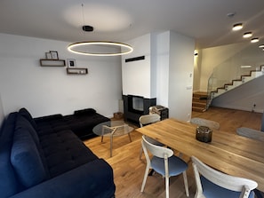 Apartment | Living room - Apartment in Cerny Dul With Terrace (Cerny Dul)