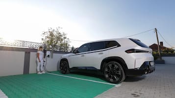Colonnina di ricarica per veicoli elettrici