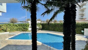 Apartment | Pool | Outdoor pool