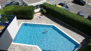 Apartment | Pool | Outdoor pool