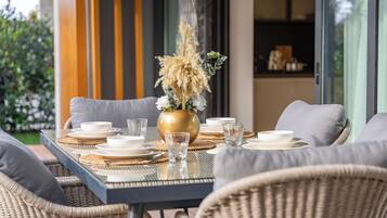 Villa, 4 habitaciones, accesible para personas con discapacidad, fumadores | Comedor