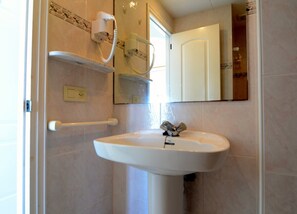 House | Bathroom