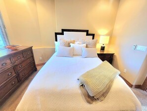 4 Schlafzimmer, Internetzugang, BettwÀsche