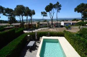 House | Pool