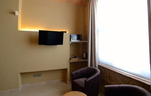 Apartment | Living room - Apartment in Pals Near Platja de Pals Beach (Pals)