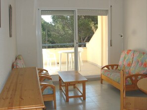 Apartment | Living room - Apartment in L'escala Near Sandy Beach (L'Escala)