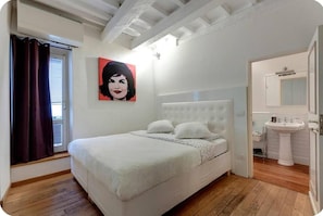 Apartment - Central and Prime Apartment Near Duomo (Florence)