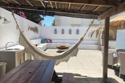 Aloha Beach House Entire Home 8 Bedrooms in Parede Cascais