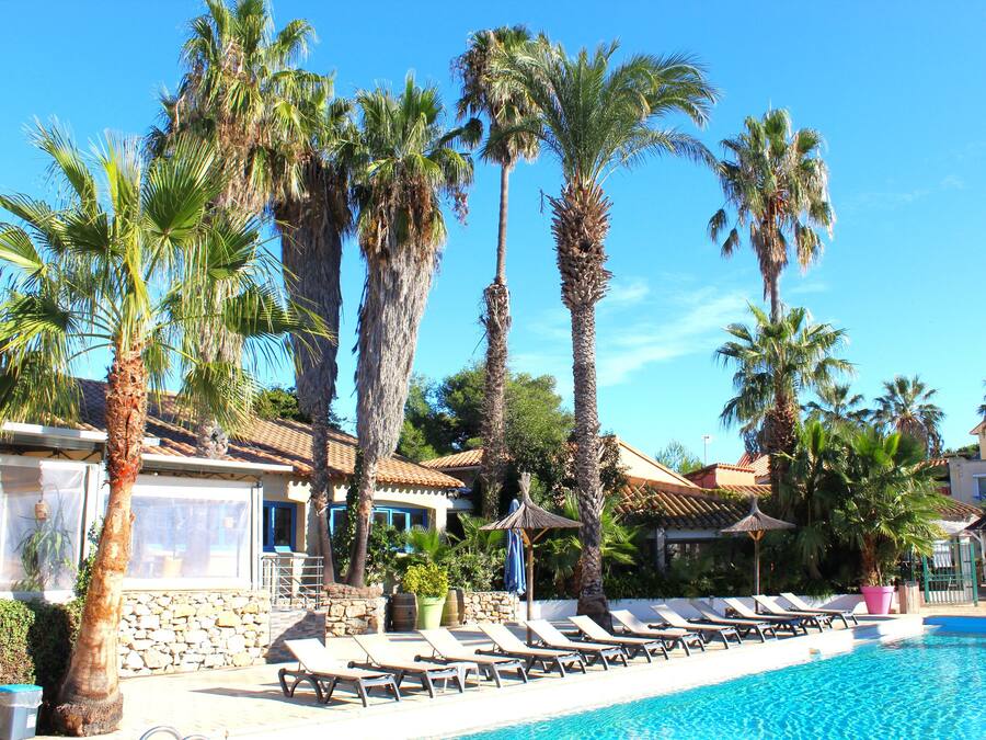 Piscina externa sazonal