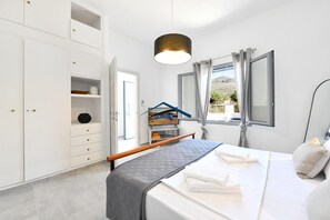 1 غرفة نوم ومكواة/لوح كي وسرير سفر وواي فاي مجانًا