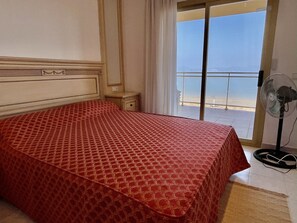 Apartment | 3 Schlafzimmer, Bügeleisen/Bügelbrett