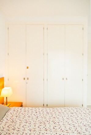 Leilighet | 2 soverom og strykejern/-brett