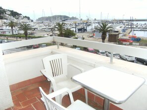 Leilighet | Utendørsservering