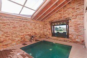 Cottage | Pool | Indoor pool, outdoor pool - Guard House With Spa and Shared Pool for 4 (Alcaraz)