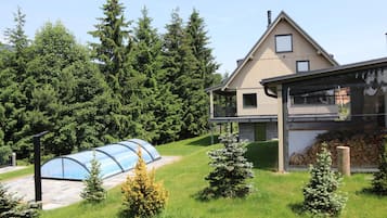 Villa | Pool | Indoor pool, outdoor pool